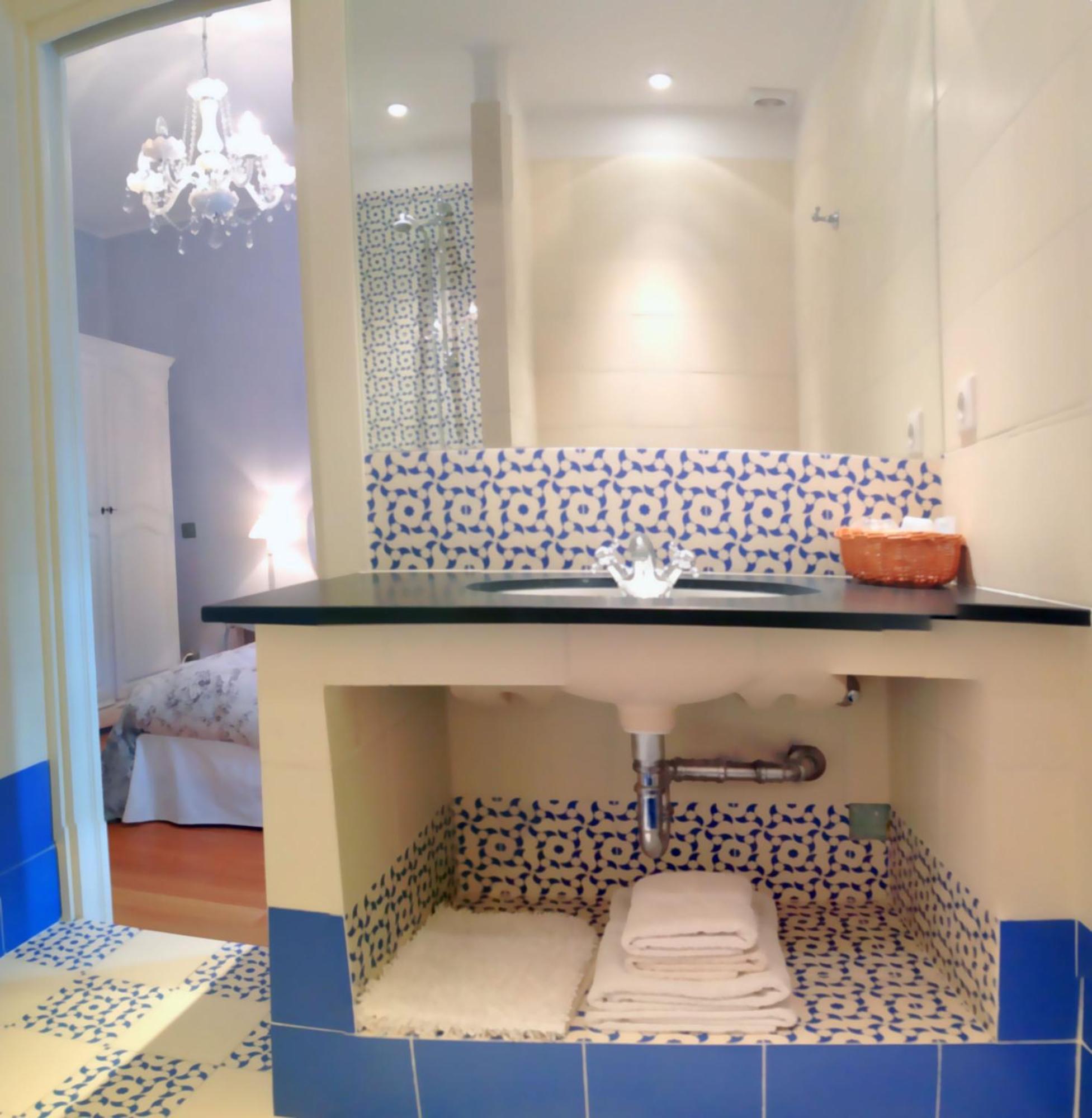 La Regence Hotel *